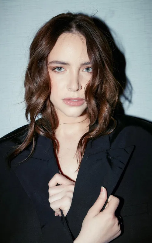 Minnie West