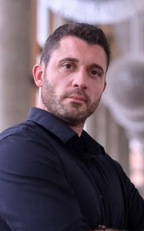 Matko Knešaurek