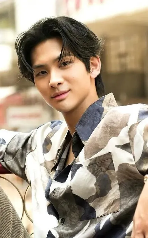 Vito Hsia