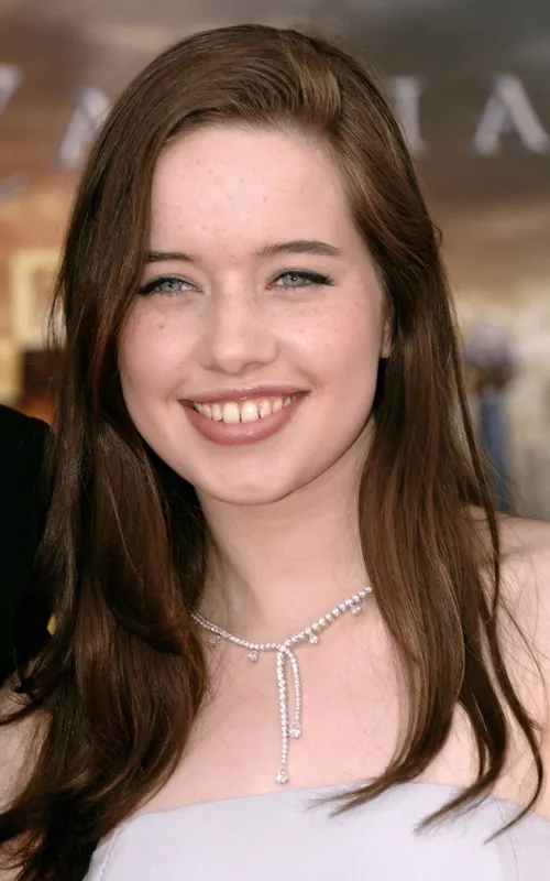 Anna Popplewell
