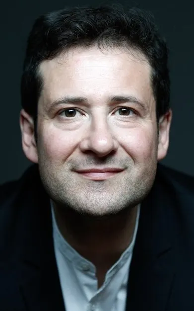 Héctor Cabello Reyes