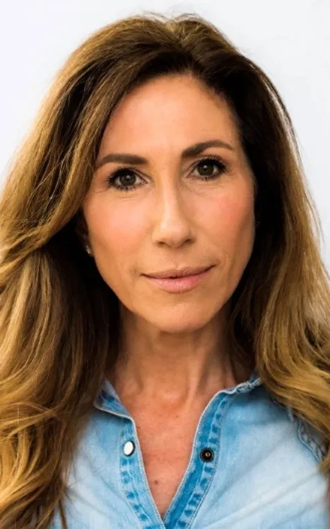 Gaynor Faye