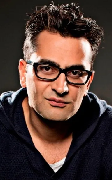 Antonio Esfandiari