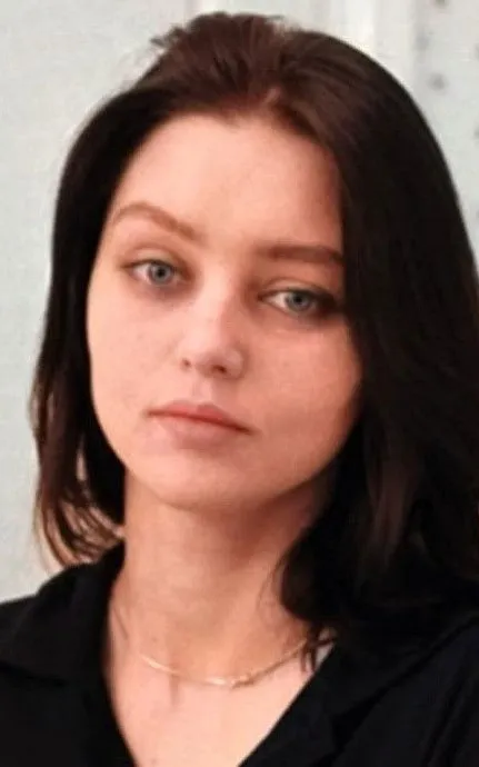 Nastya Golubeva Carax