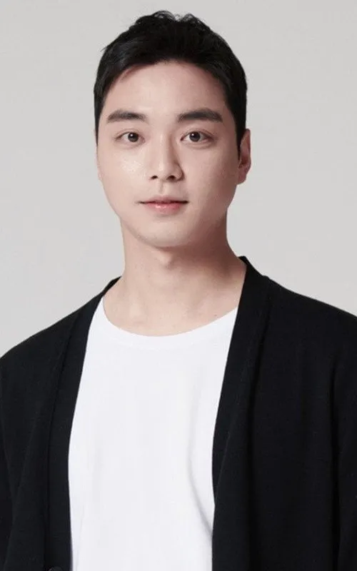 Kim Mo-beom
