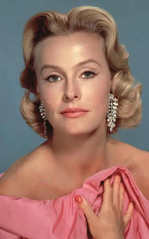 Dina Merrill