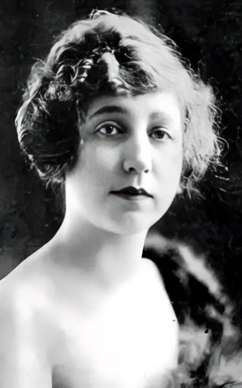 Lillian Gale
