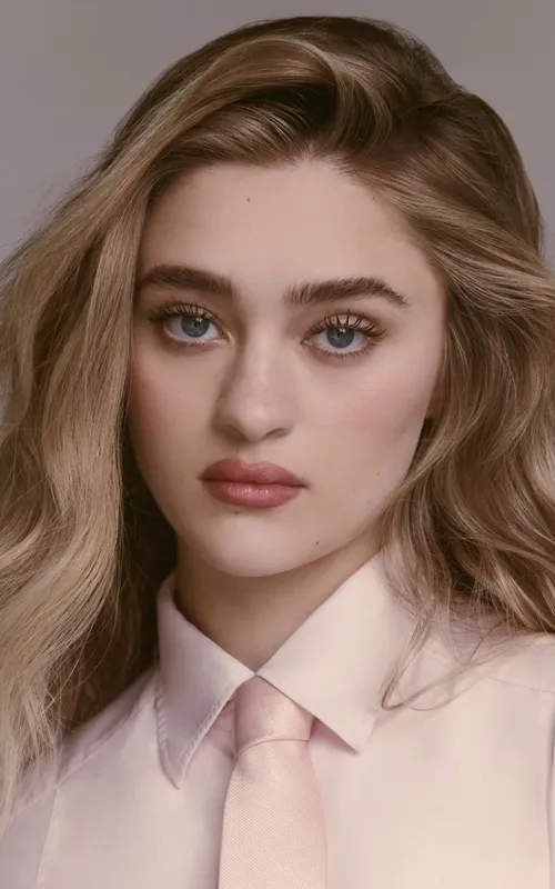 Lizzy Greene
