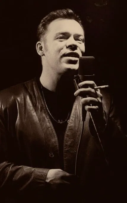 Ali Campbell