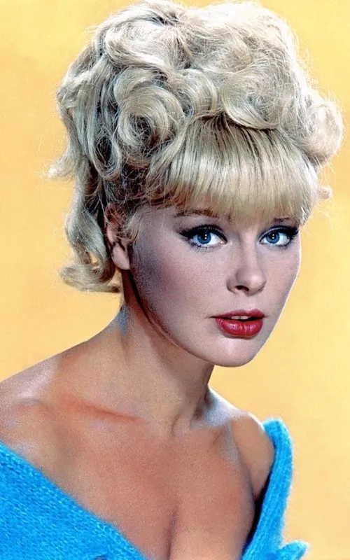 Elke Sommer