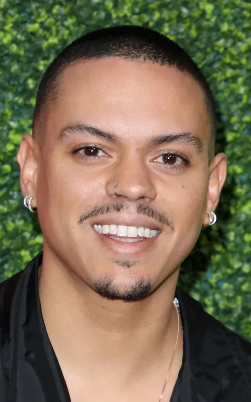 Evan Ross