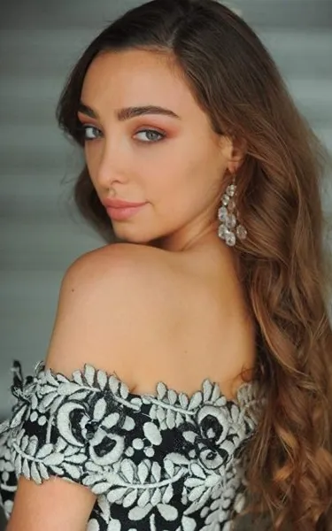 Alessandra Starr Ward