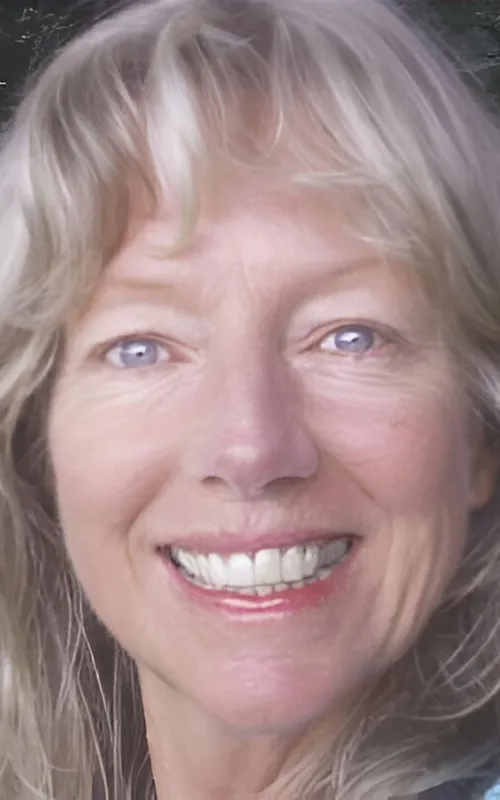 Pauline Arthur Lomas