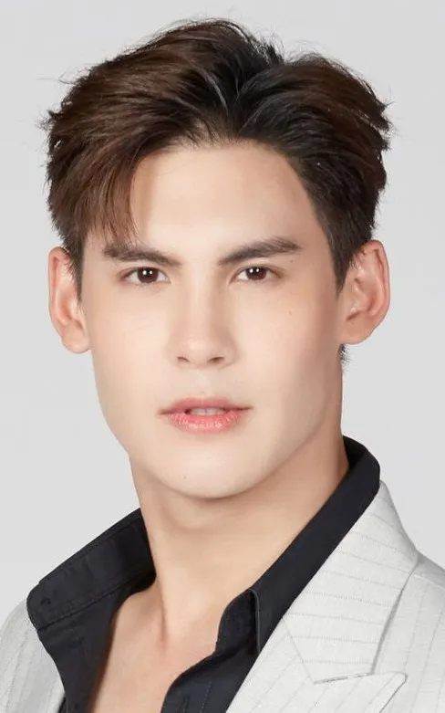 Chanakan Poonsiriwong