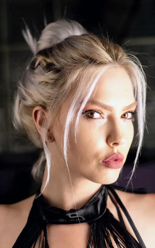 Mistress Melody