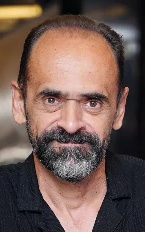 Siamak Adib