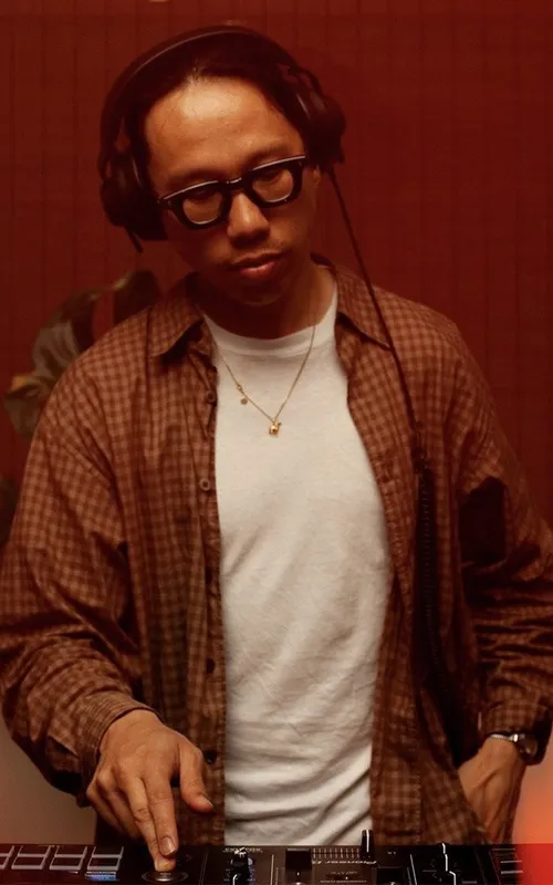 Derrick Gee