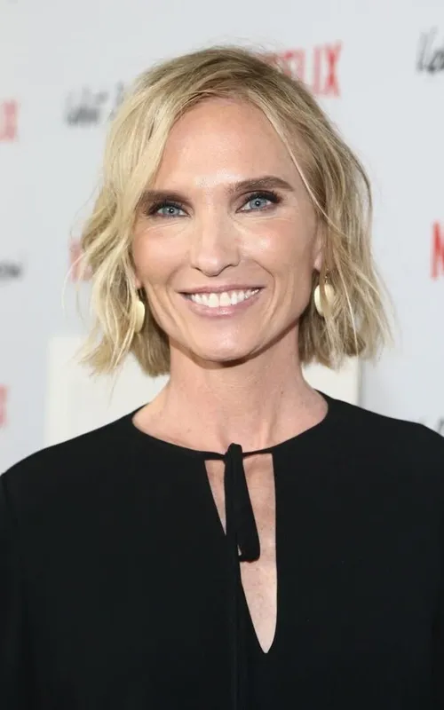 Jennifer Fox