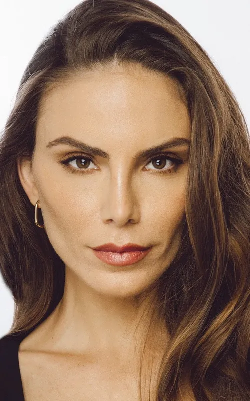 Nina Seničar
