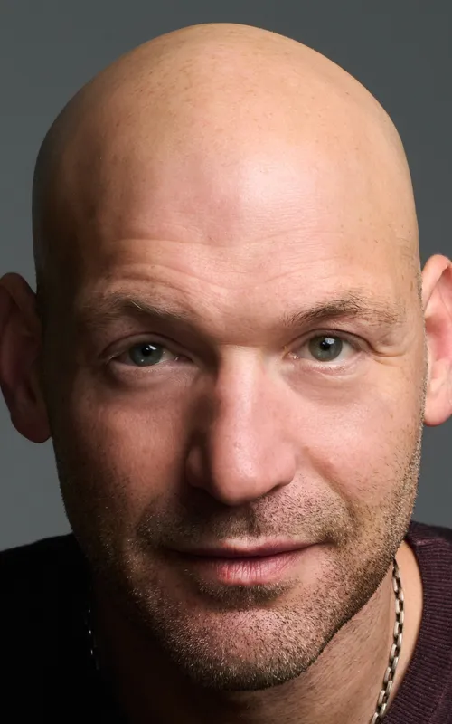 Corey Stoll