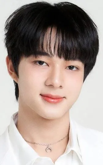 Chawarin Perdpiriyawong