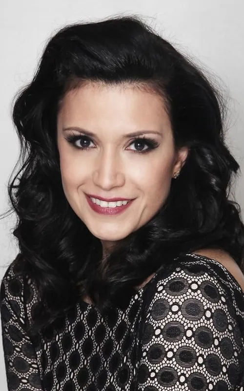 Estela Ribeiro