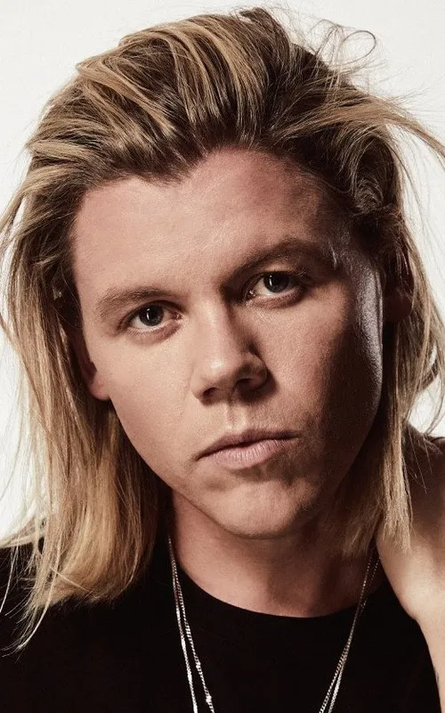 Conrad Sewell