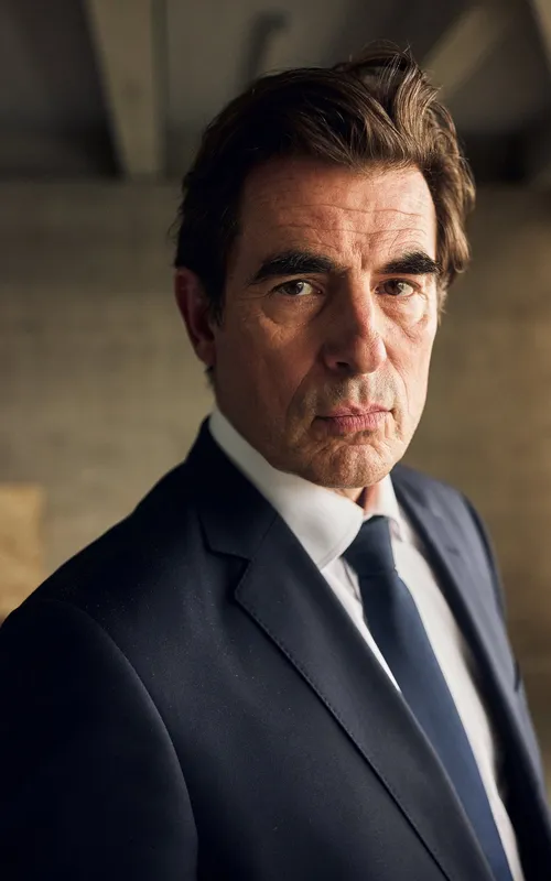 Claes Bang