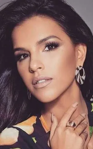 Mariana Rios
