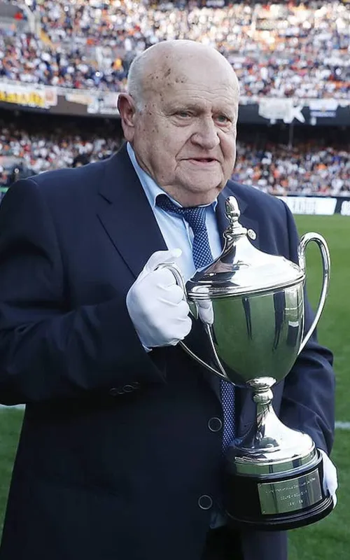 Vicente Guillot Fabián