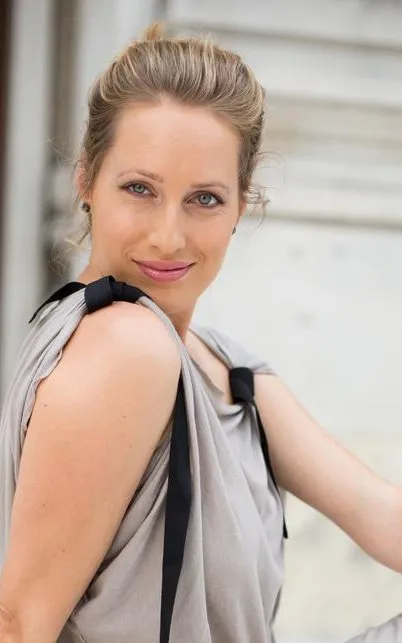 Csilla Barath Bastaić