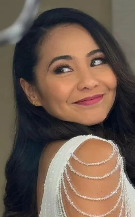 Rissey Reyes - Robinson