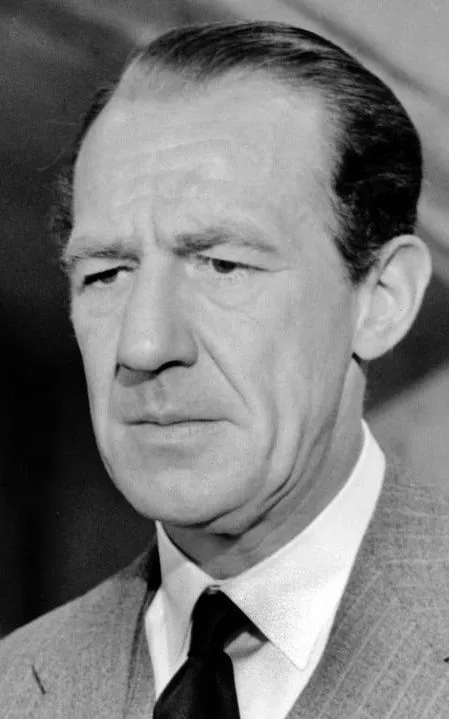Michael Hordern