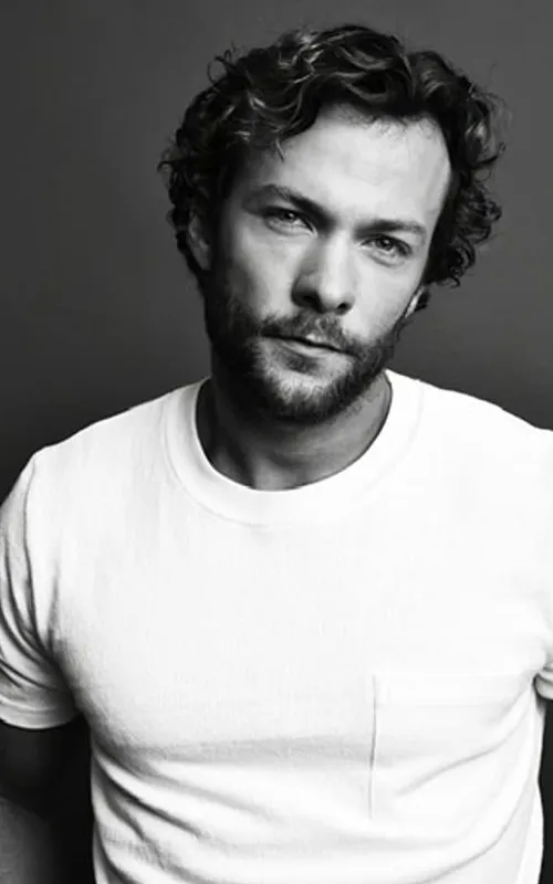 Kyle Schmid
