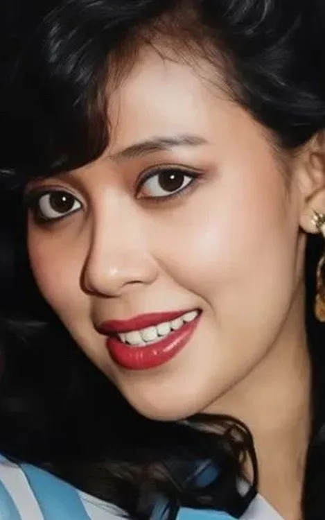 Anita Carolina Mohede