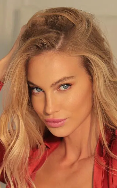 Taylor Mega