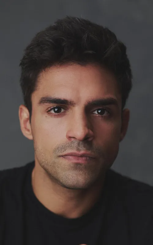 Sean Teale