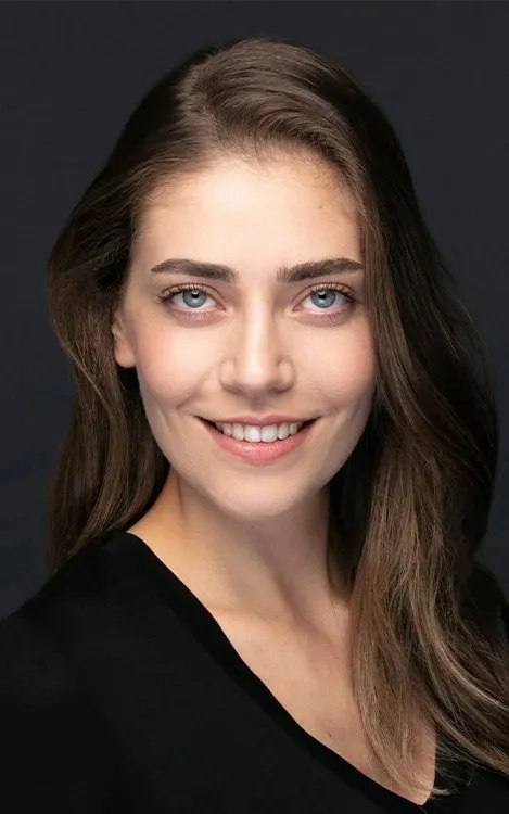 Öznur Serçeler