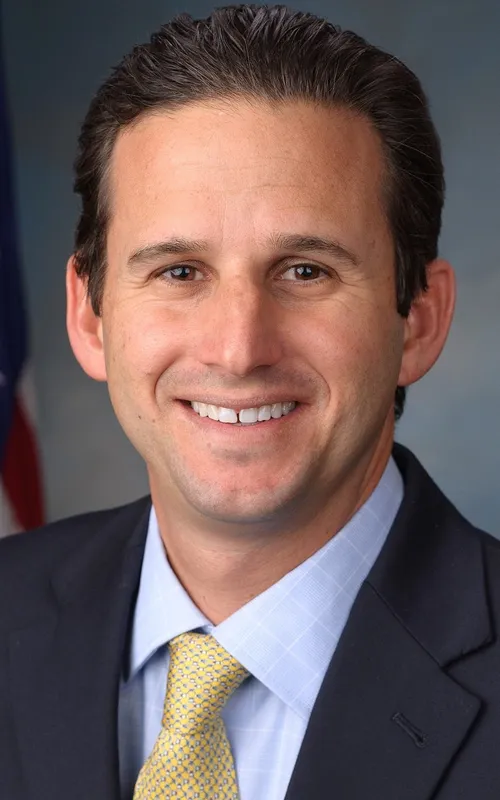 Brian Schatz