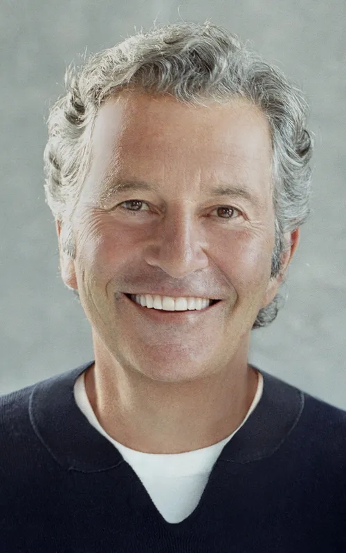 Robert Shaye