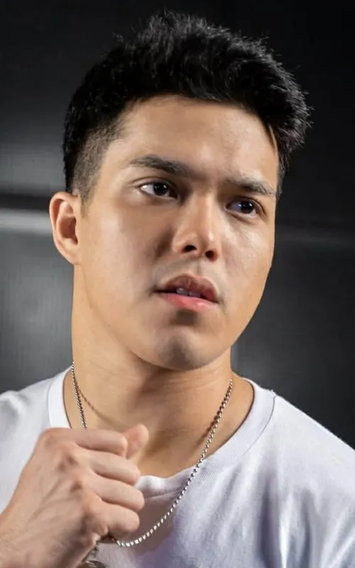 Elmo Magalona