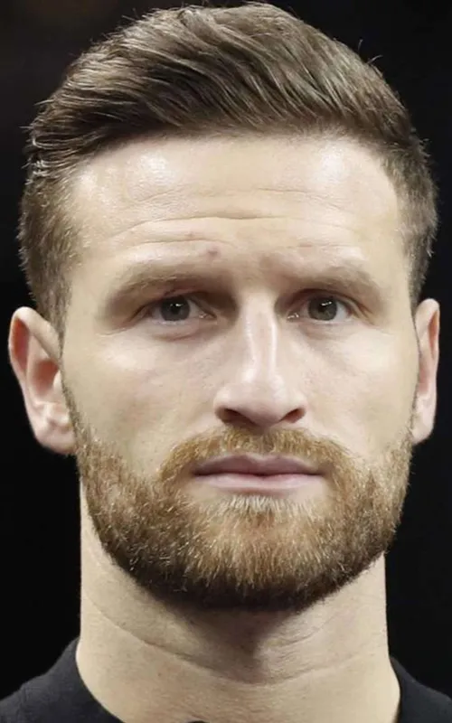Shkodran Mustafi