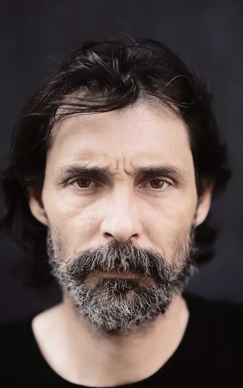 Erdal Beşikçioğlu