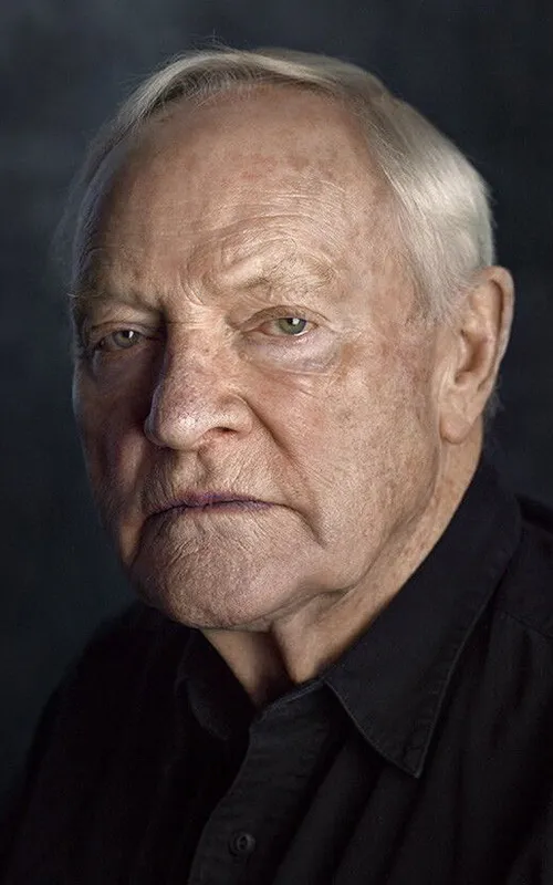 Julian Glover