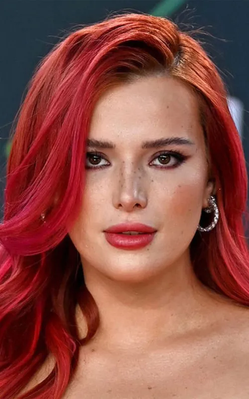 Bella Thorne