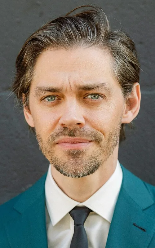 Tom Payne
