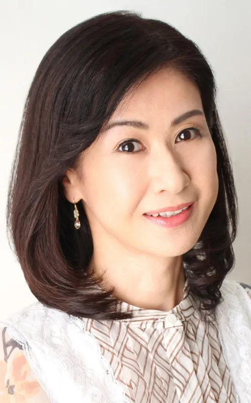Ayako Kobayashi