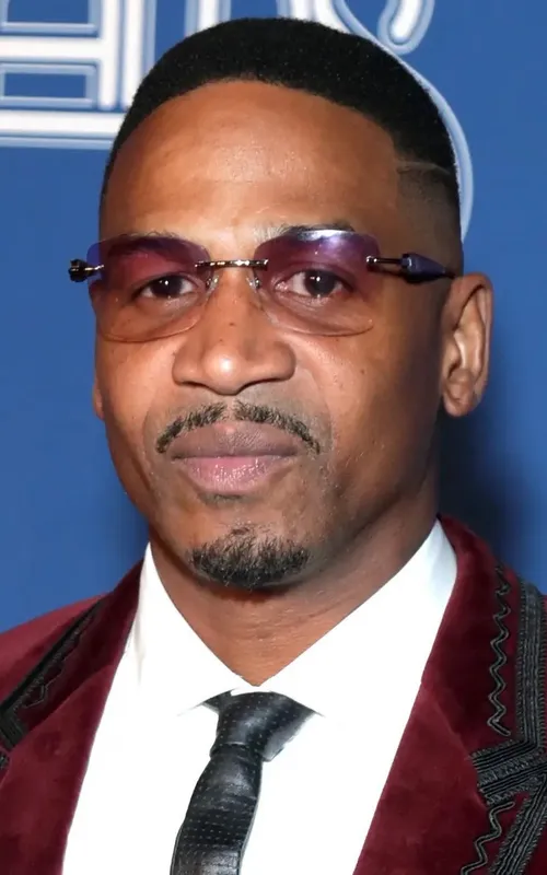 Stevie J
