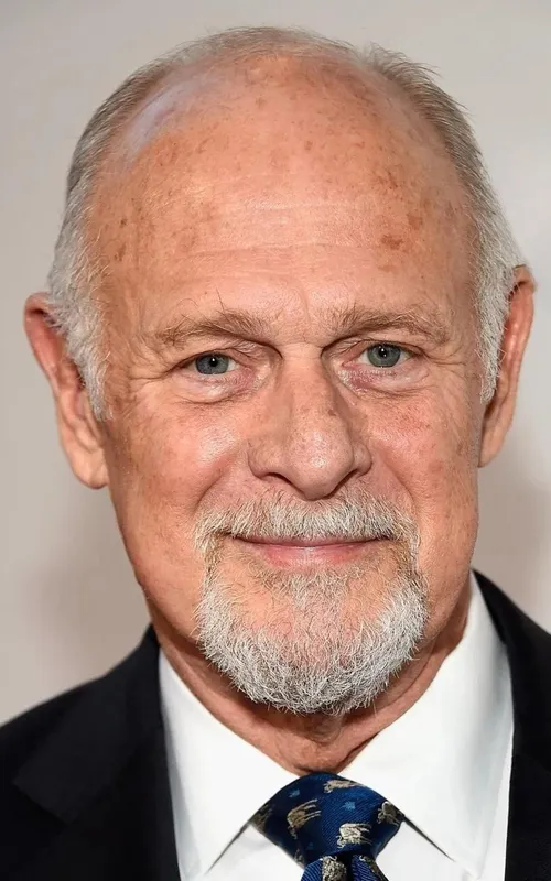 Gerald McRaney