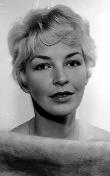 Odile Versois